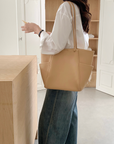 Large Tote Bag w/Cosmetic Pouch
