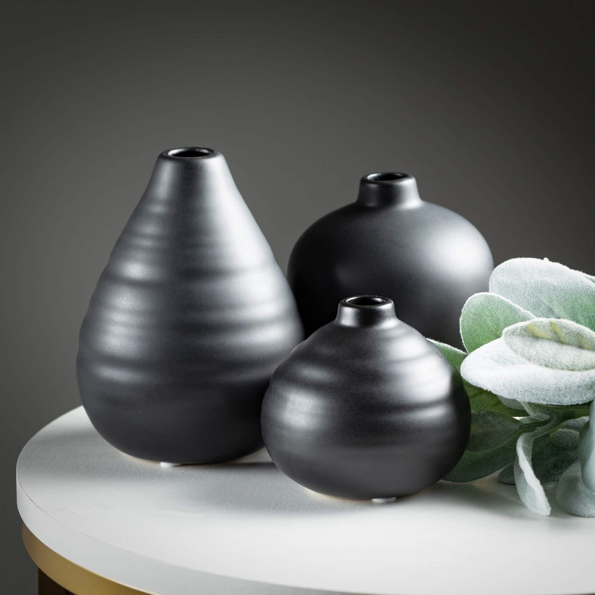 Ebony Compact Vase / Set of 3 - Cloth + Cabin
