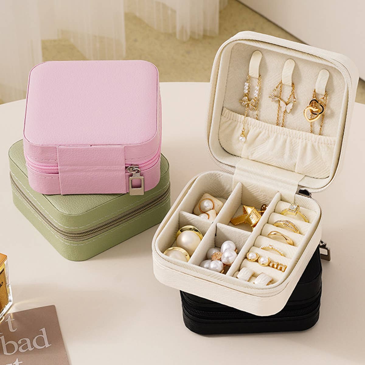 MACARON SOLID COLOR JEWELRY STORAGE BOX_CWAJE1541 - Cloth + Cabin