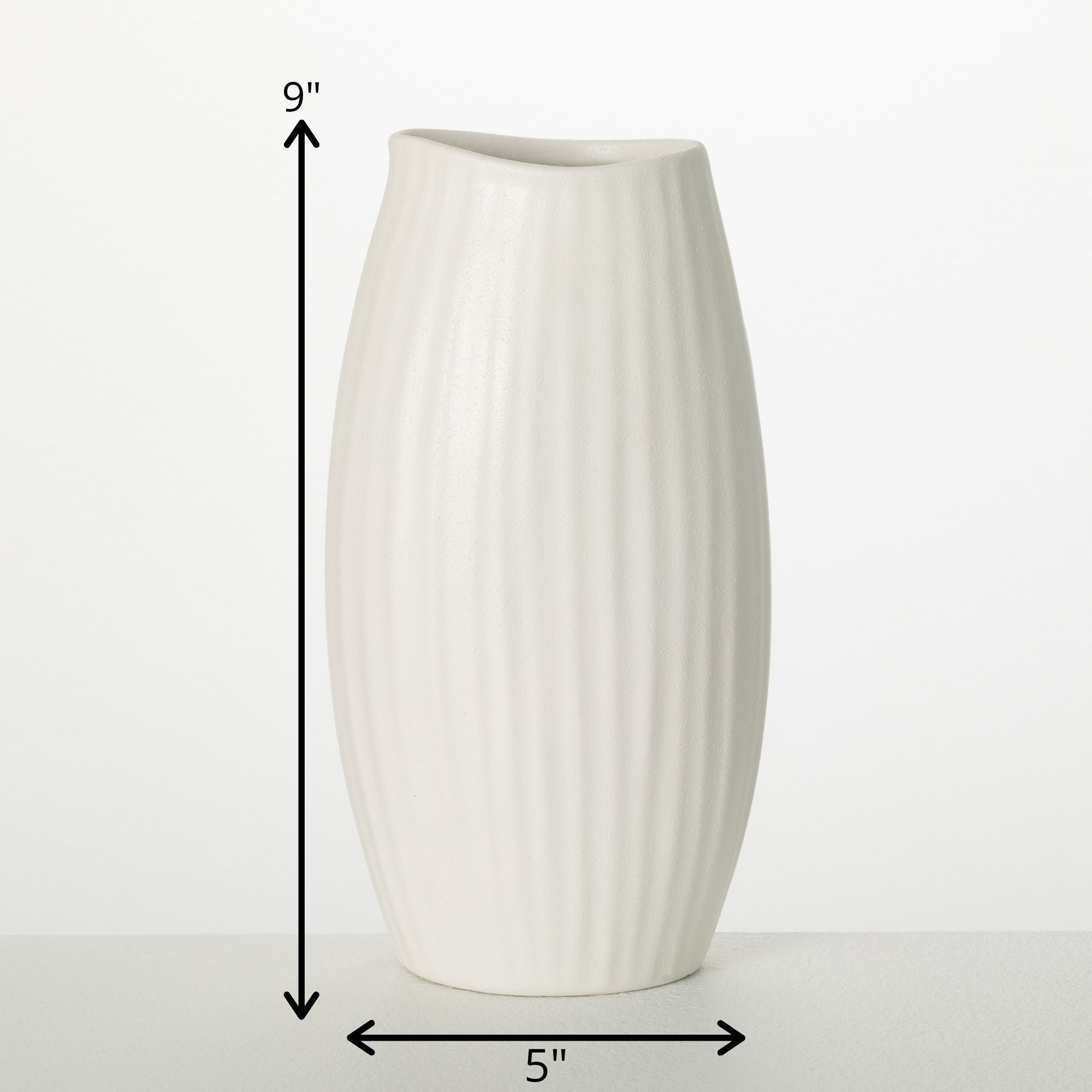 Cream Ceramic Modern Vase - Cloth + Cabin