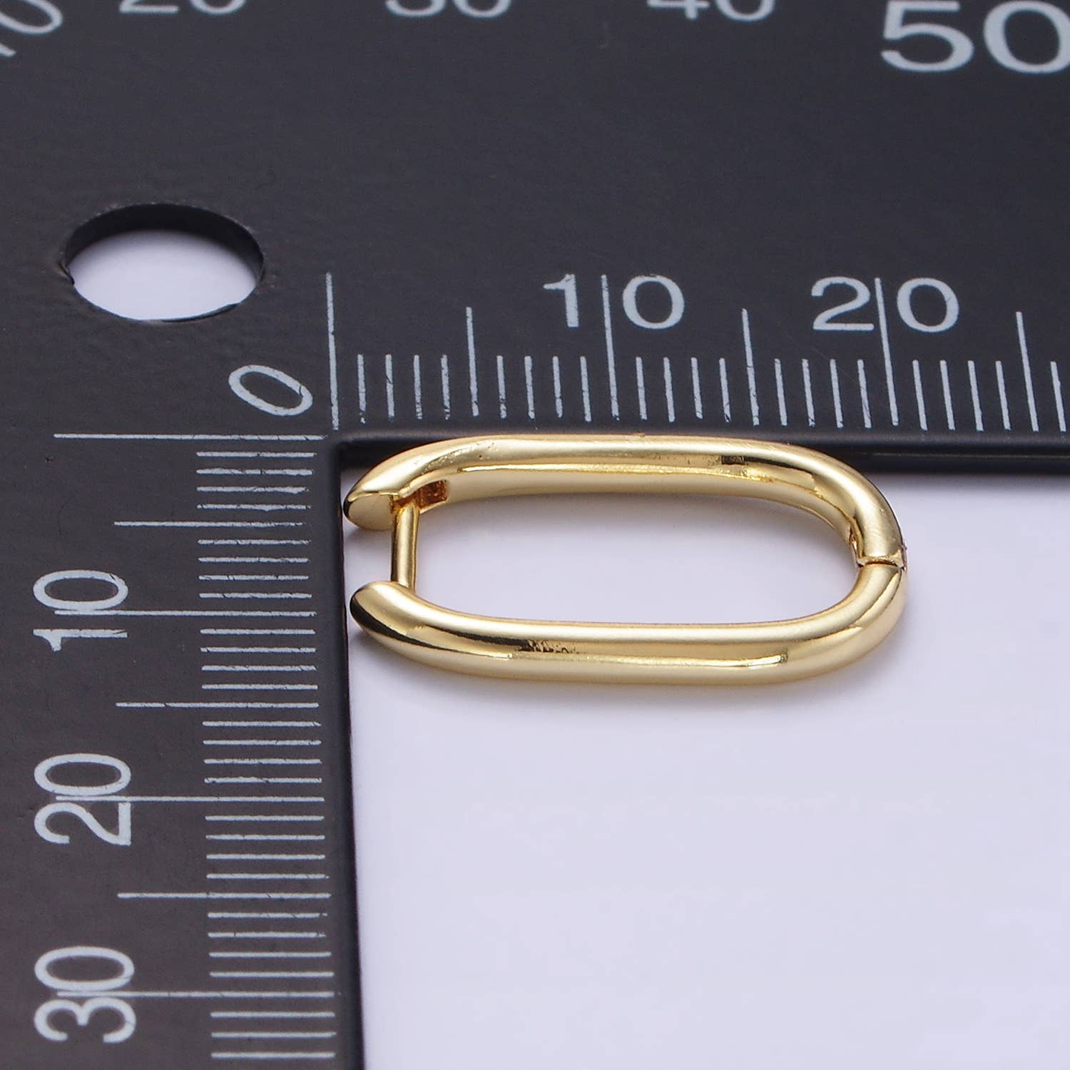 Oblong Huggie Earrings - Cloth + Cabin