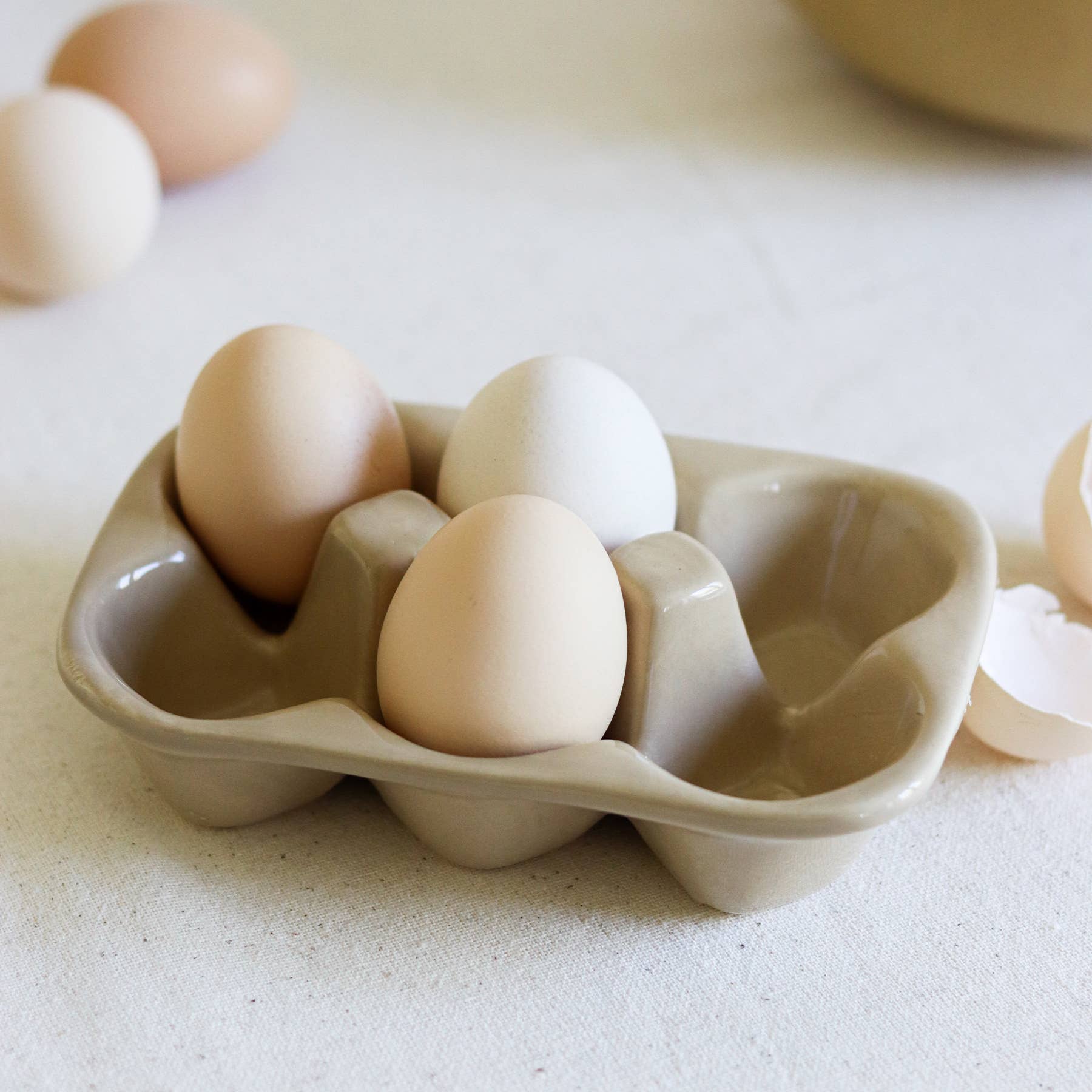 Ceramic Egg Holder