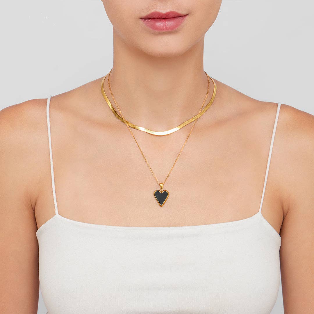 Black Heart Necklace gold - Cloth + Cabin